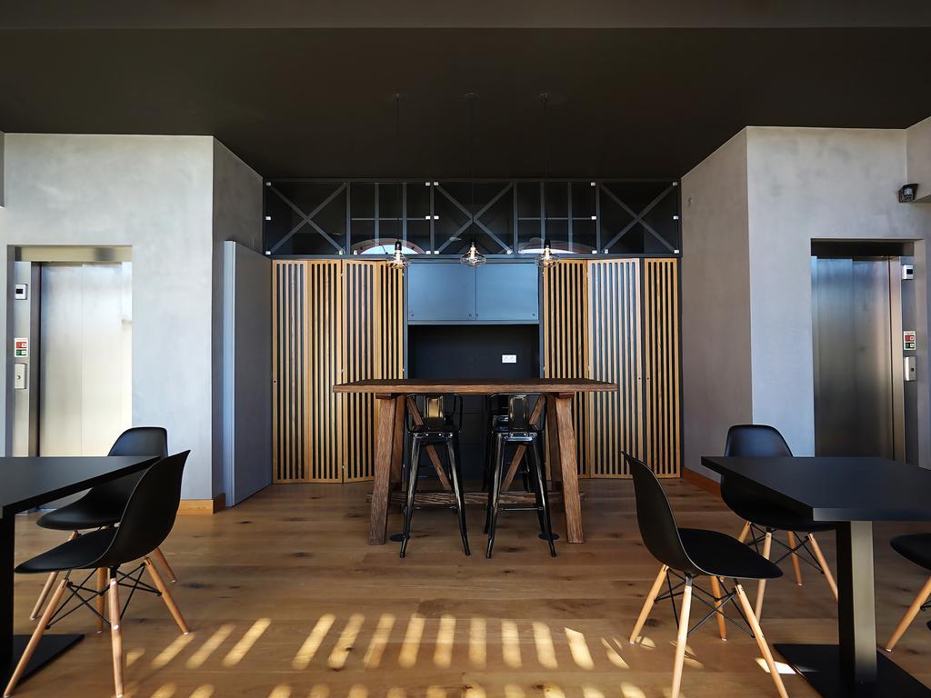 Hello Lisbon Sao Bento Boutique Apartments Bagian luar foto