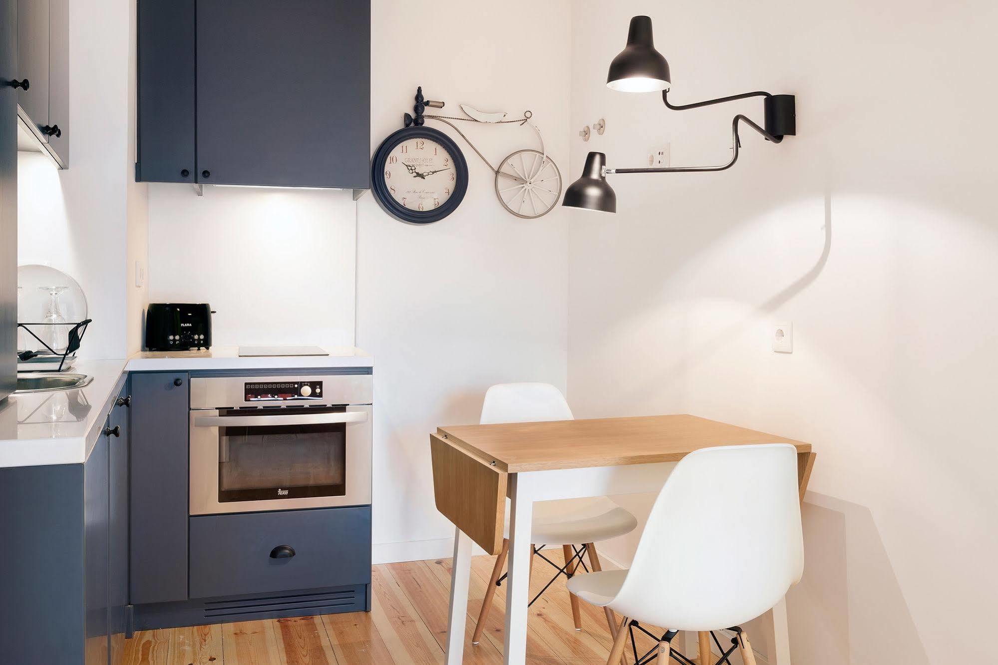 Hello Lisbon Sao Bento Boutique Apartments Bagian luar foto