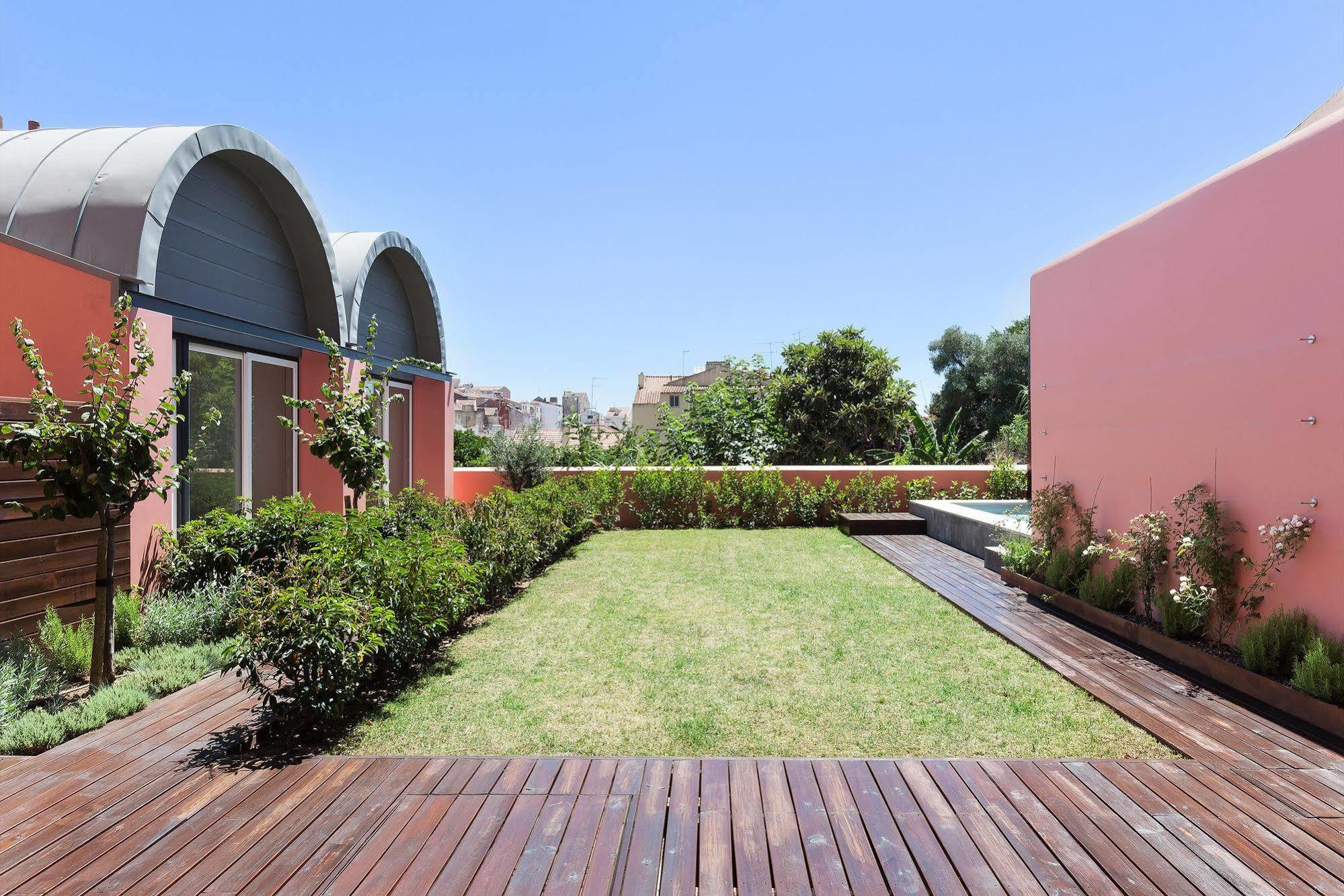 Hello Lisbon Sao Bento Boutique Apartments Bagian luar foto